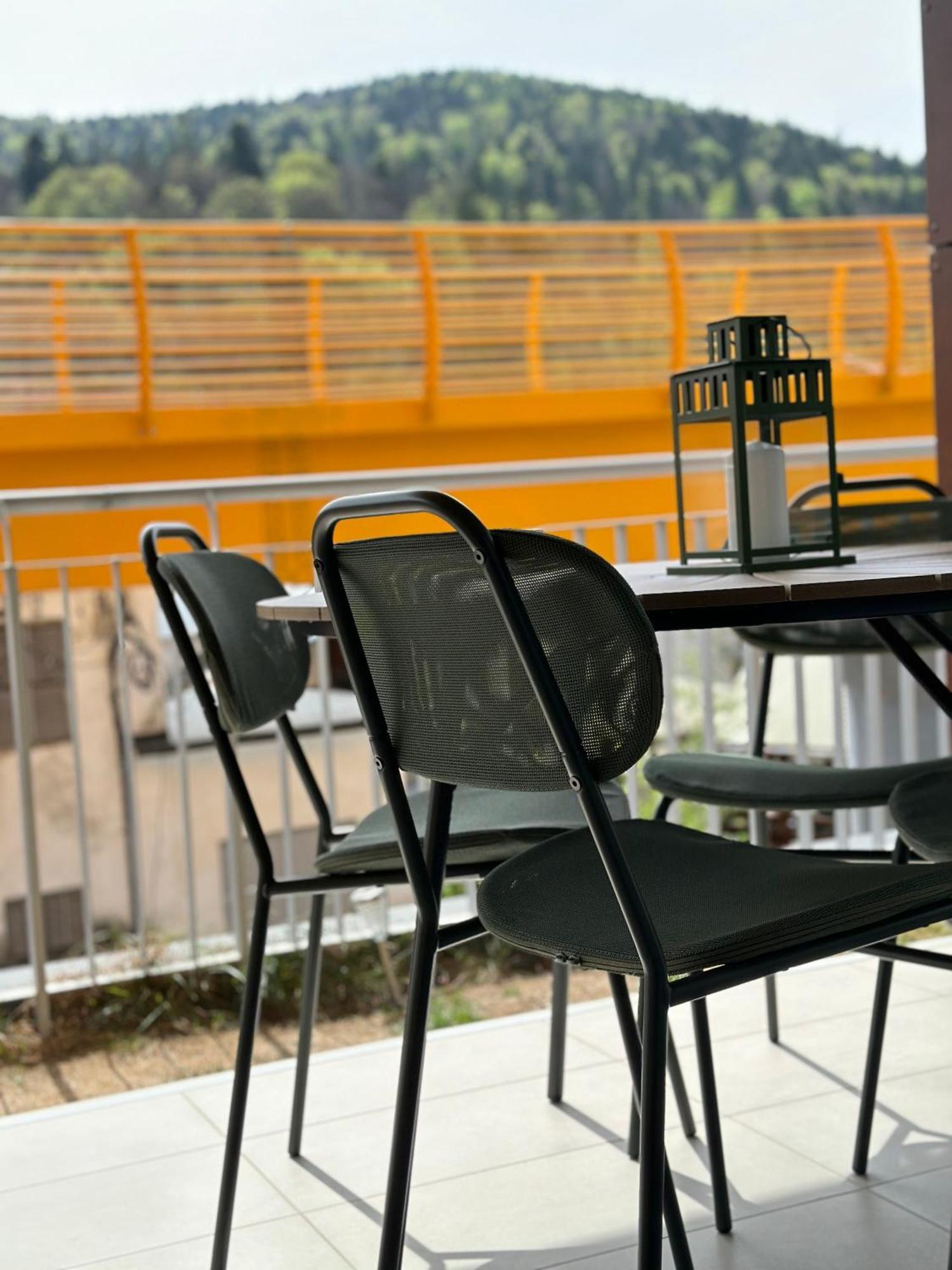 Dream Garden Apartment With Free Parking Sinaia Eksteriør bilde